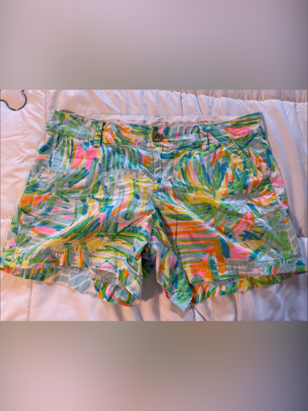 Multicolor Abstract Print Women’s Shorts Lilly Pulitzer